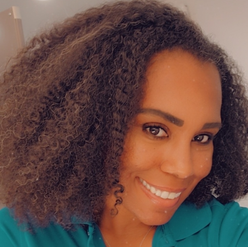 Meet your Posher, Stacy-ann